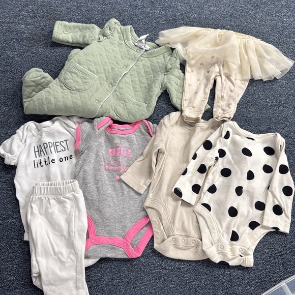 Baby Girl Bundle Lot of Clothes 0-12 months - Picture 7 of 8